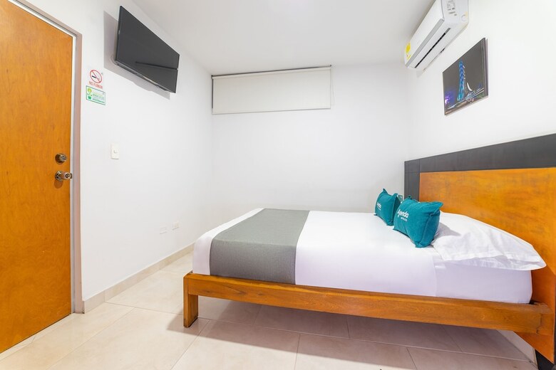 Hotel Ayenda Zhena