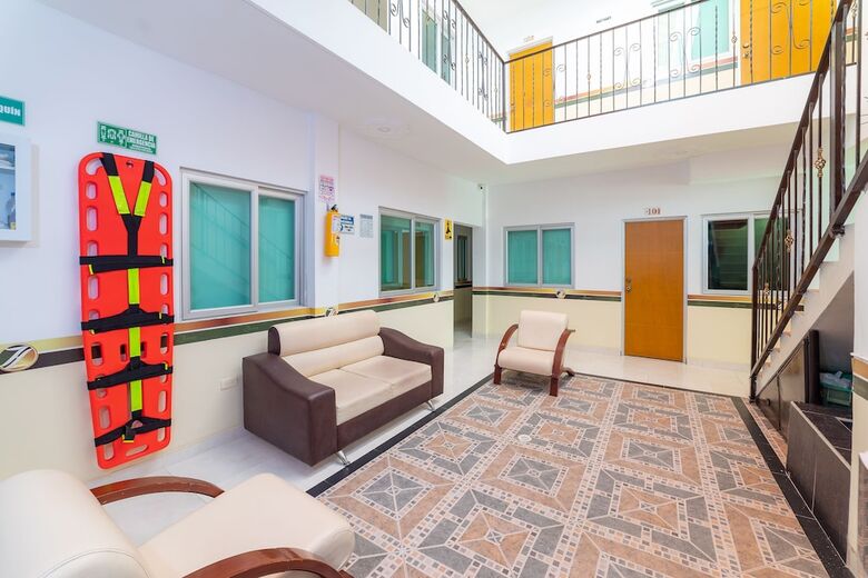 Hotel Ayenda Zhena