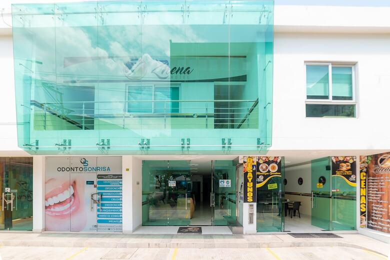 Hotel Ayenda Zhena