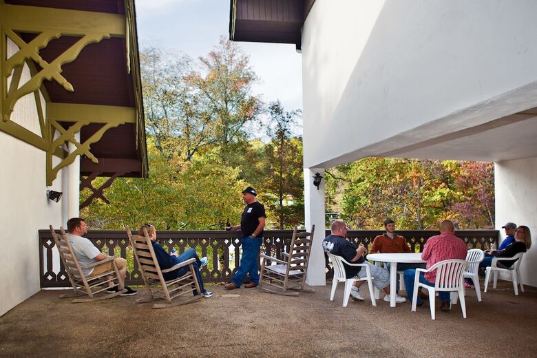 Hotel Helendorf River Inn, Suites & Conference Center