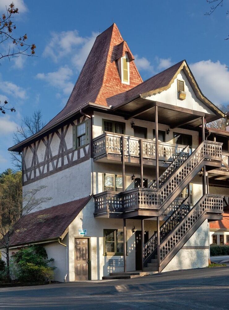 Hotel Helendorf River Inn, Suites & Conference Center