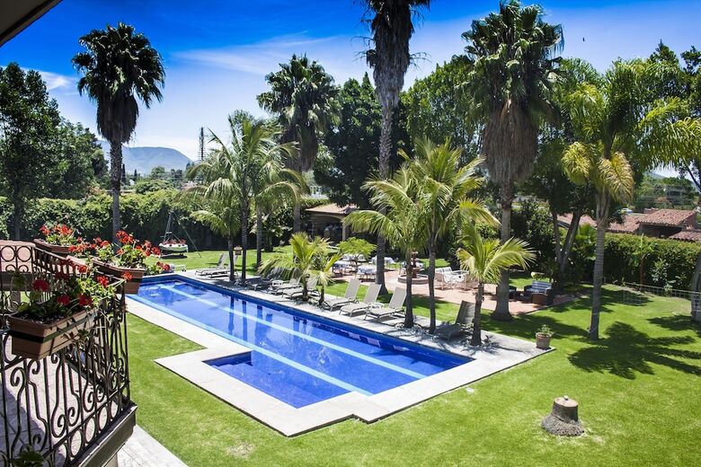 La Esmeralda En El Encanto Hotel Petit