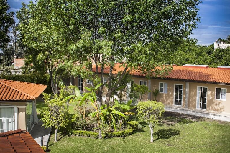 La Esmeralda En El Encanto Hotel Petit