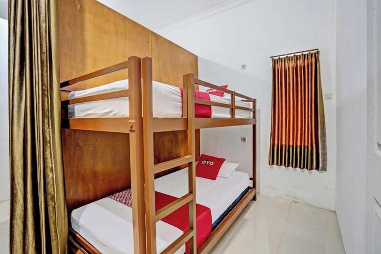 Hotel Oyo 92736 Bougenville Rover