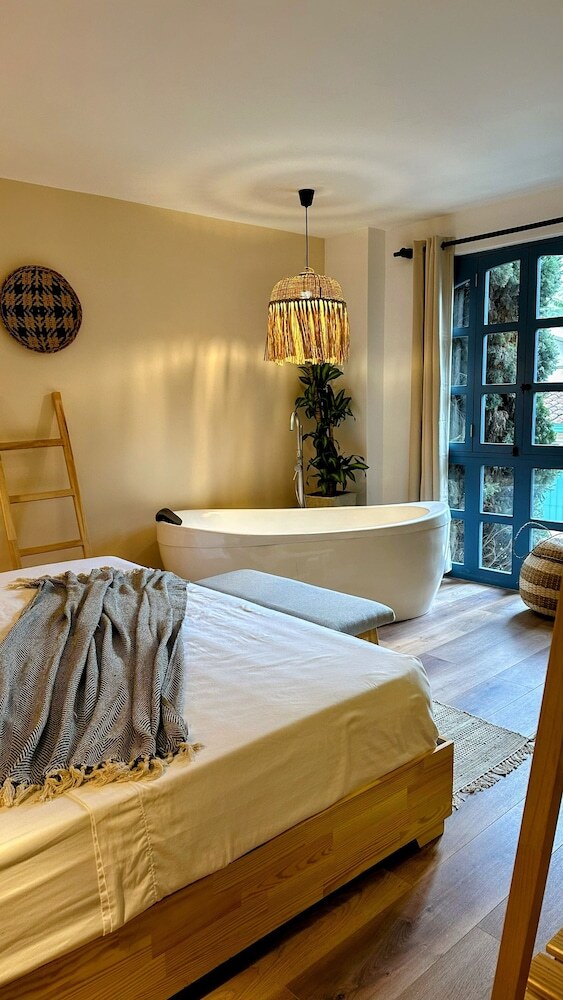 Luum Boutique Hotel