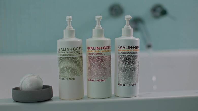 Frame Hotel - Treehouse