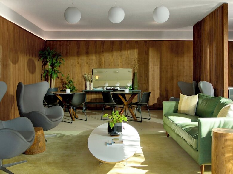 Frame Hotel - Treehouse