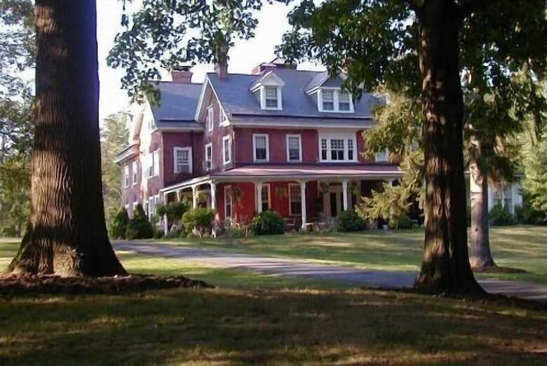Bed & Breakfast Cameron Estate Inn & Restaurant