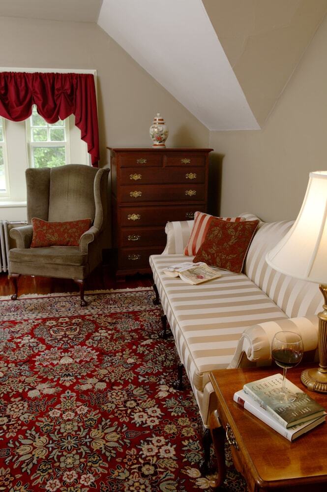 Bed & Breakfast Cameron Estate Inn & Restaurant