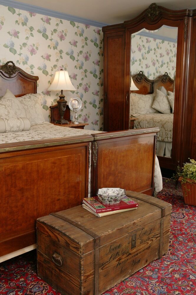 Bed & Breakfast Cameron Estate Inn & Restaurant