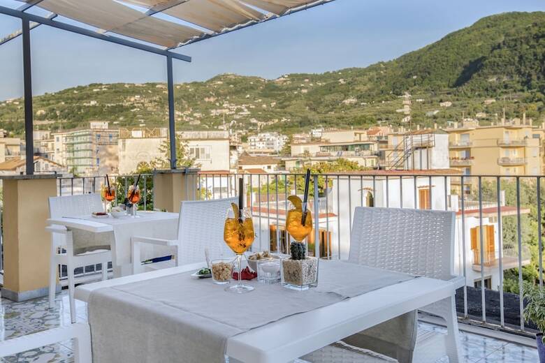 Hotel Leone