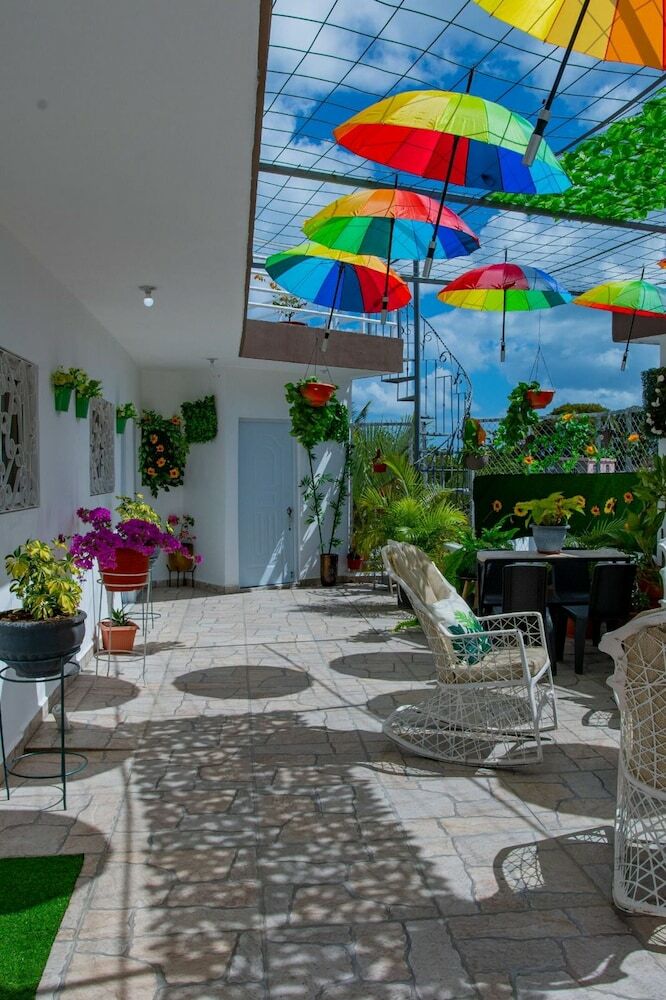 Royal Terrace Queen I