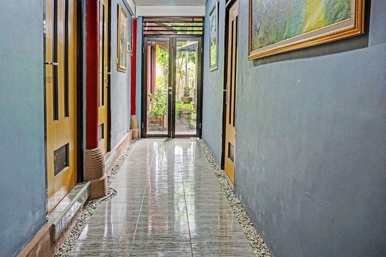 Hotel Oyo Life 92084 Candi Candi Ubud Syariah