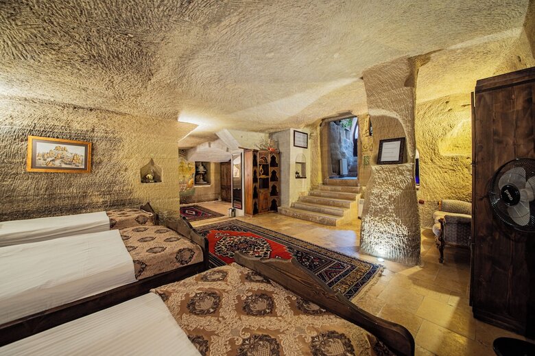 Hotel Chelebi Cave House