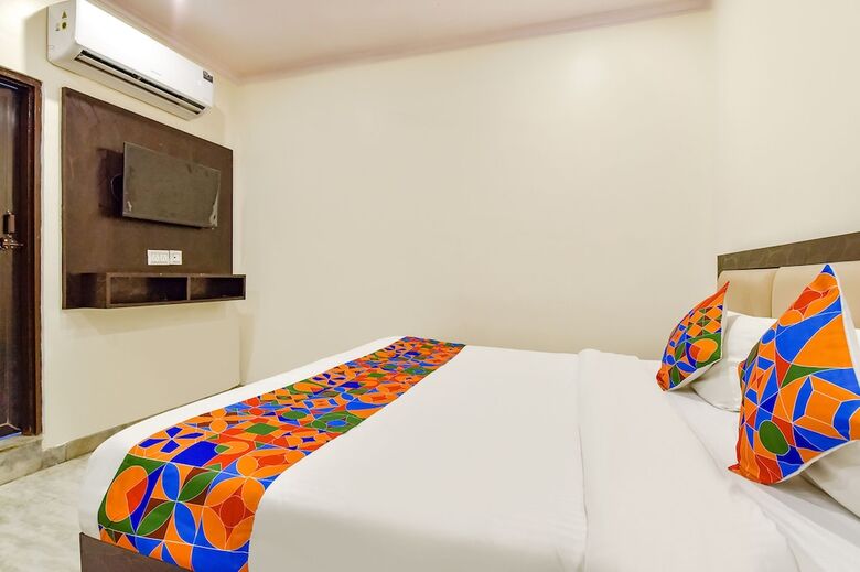 Fabhotel Golden Leaf Mansarover