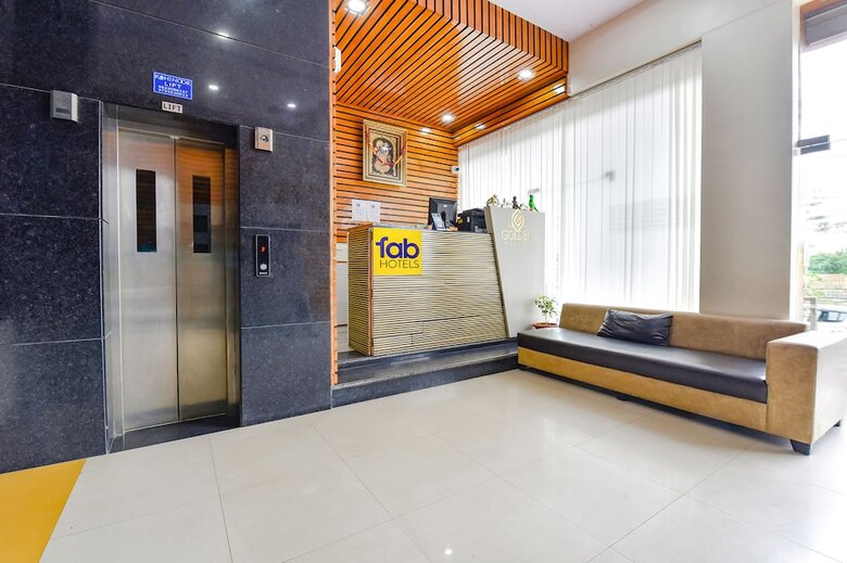 Fabhotel Golden Leaf Mansarover