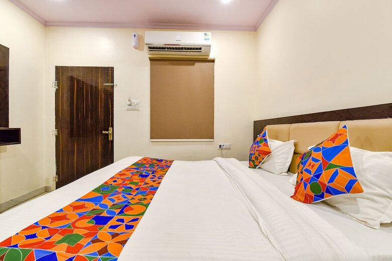 Fabhotel Golden Leaf Mansarover