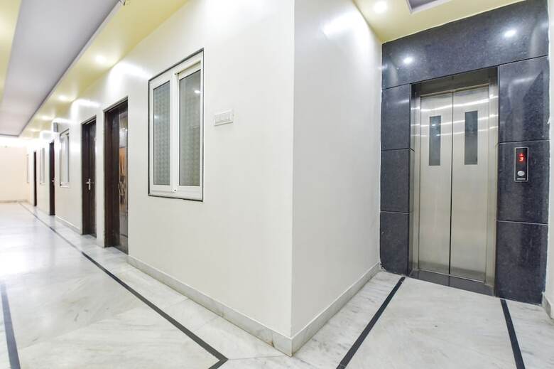 Fabhotel Golden Leaf Mansarover