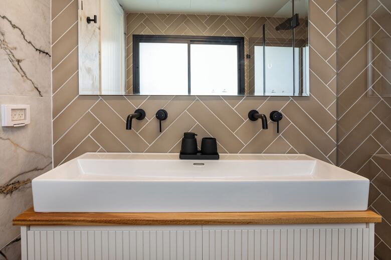 Hotel De Sheinkin Suites