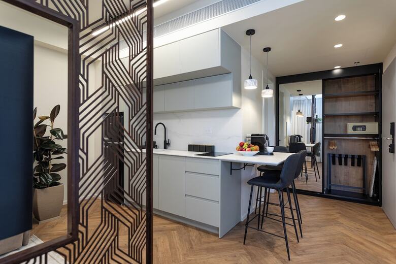 Hotel De Sheinkin Suites