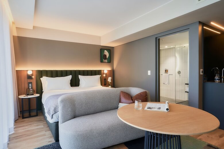 The Rockefeller Hotel By Newmark