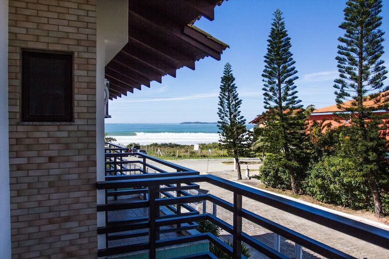 Paraiso Tropical Apartamentos E Camping