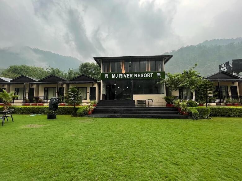 Mj River Resort By Dls Hotels