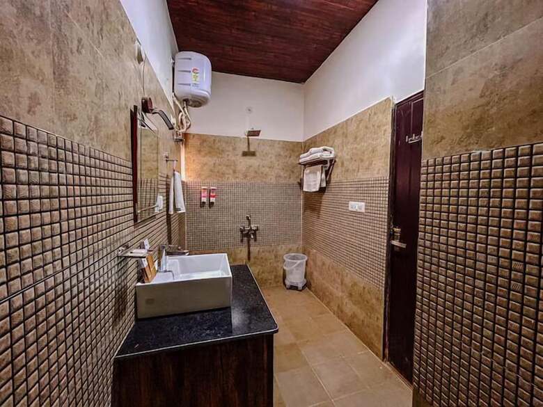 Mj River Resort By Dls Hotels