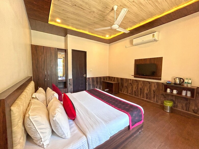 Mj River Resort By Dls Hotels