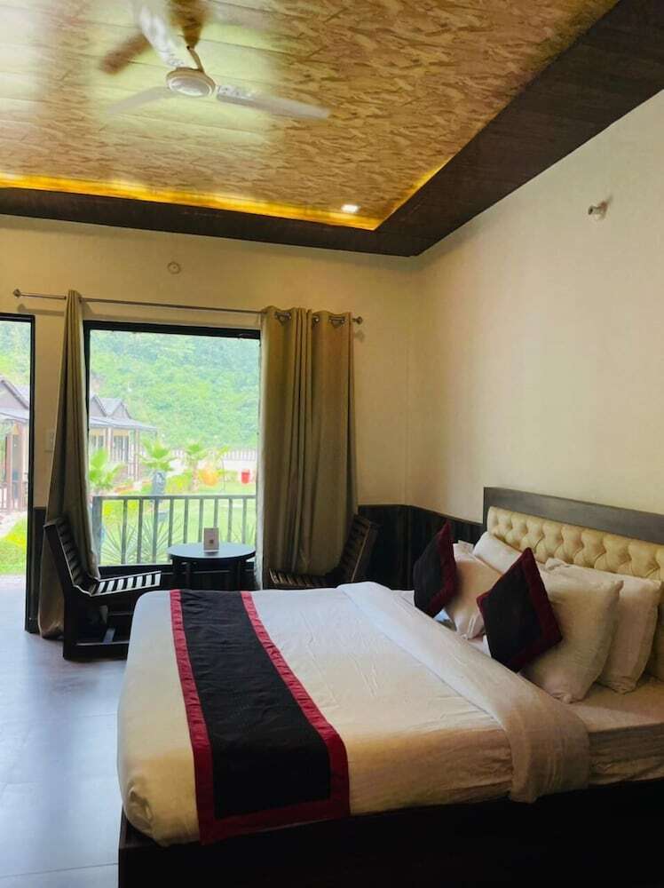 Mj River Resort By Dls Hotels