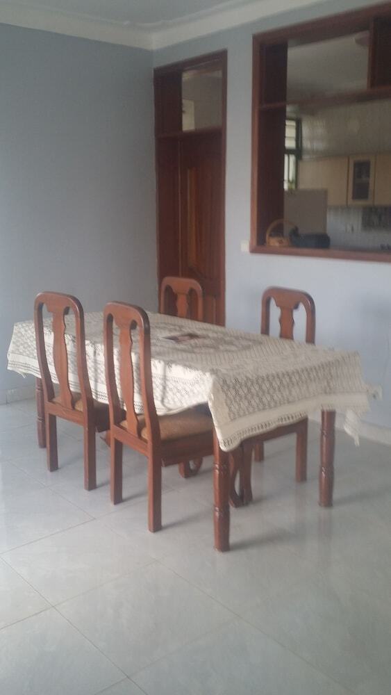 Hotel Estacode Suites- Classic