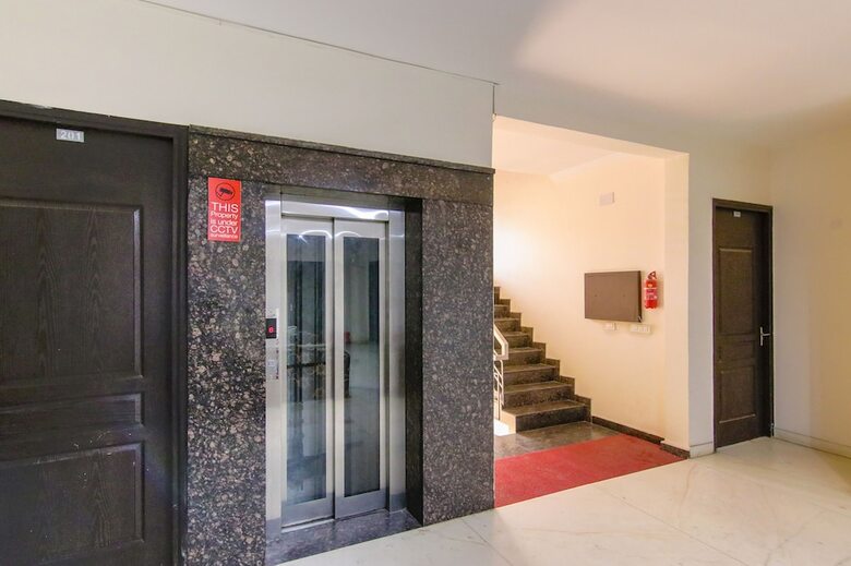 Fabhotel Gazelle Inn