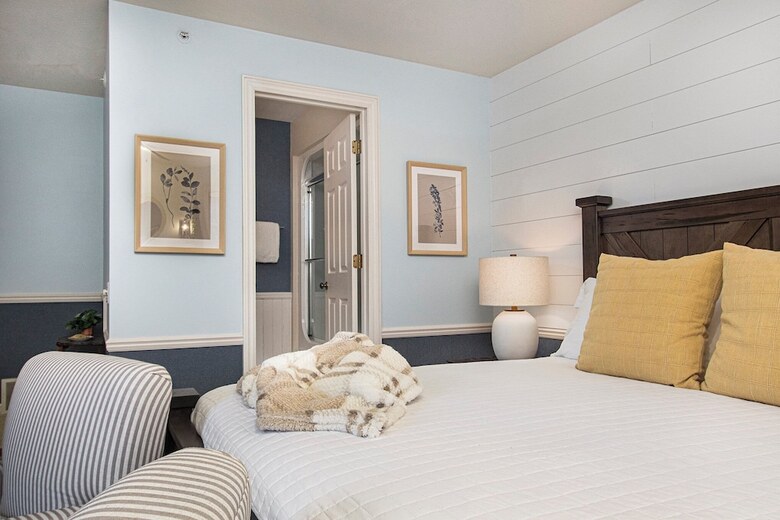 Bed & Breakfast Inn At The Park