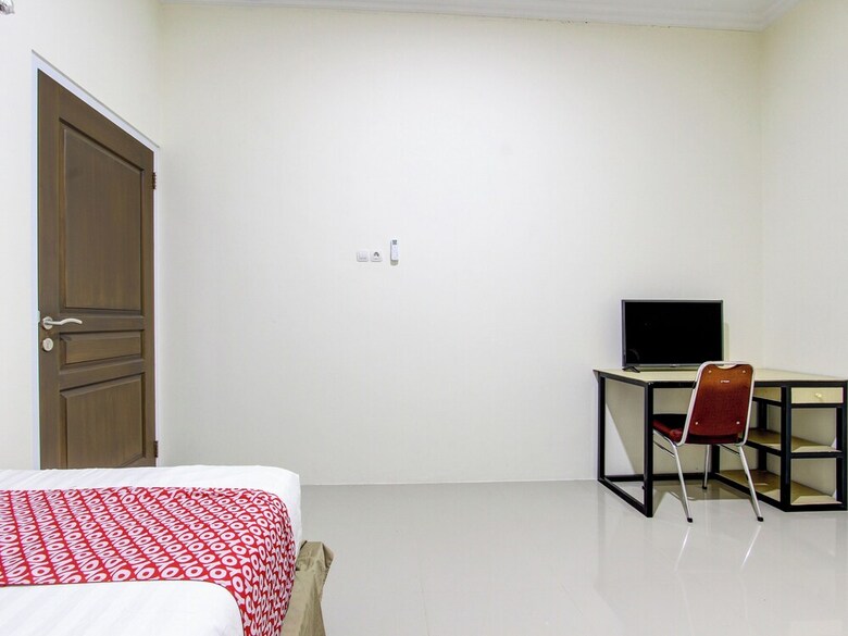 Hotel Oyo 92477 Anugrah Kostel Syariah
