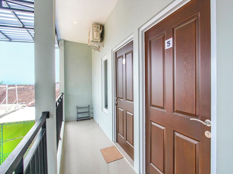 Hotel Oyo 92477 Anugrah Kostel Syariah