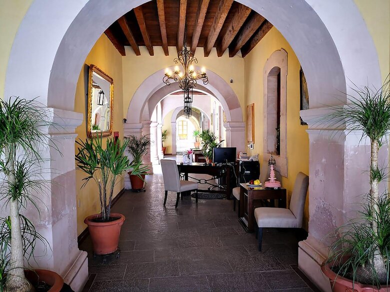 Hotel Casa Faroles