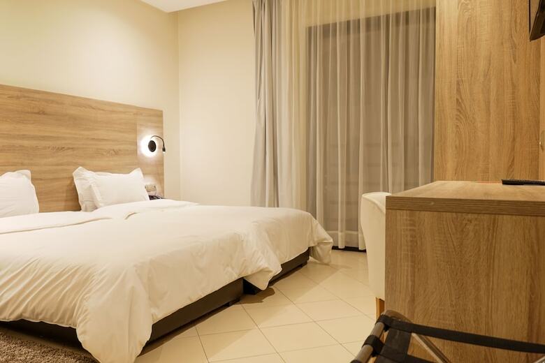Hotel El  Djenina