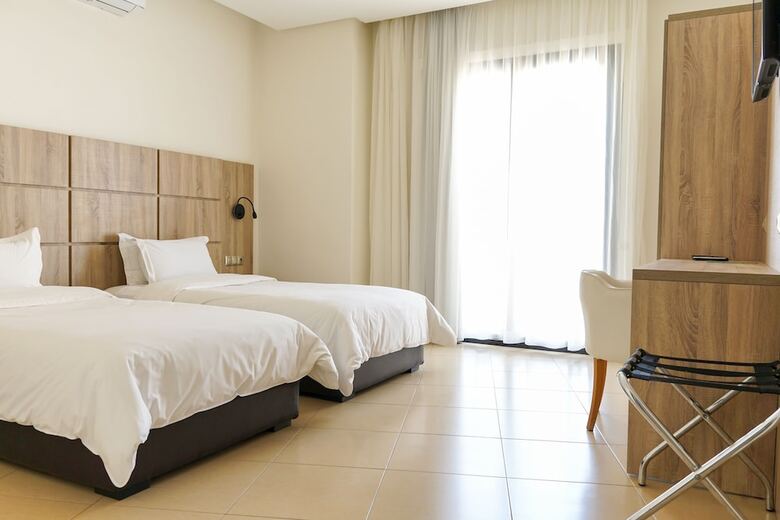 Hotel El  Djenina