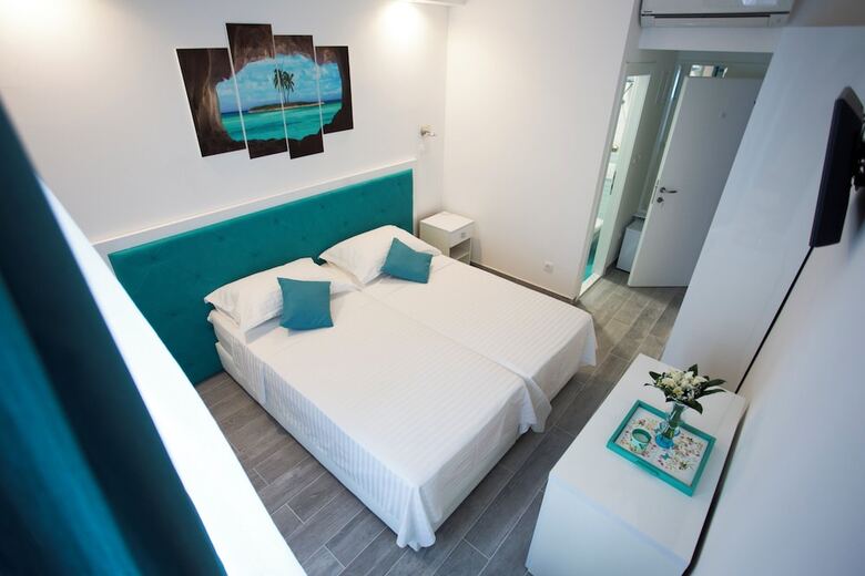 Nirvana Garden Rooms