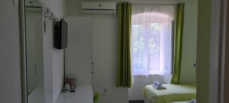 Nirvana Garden Rooms