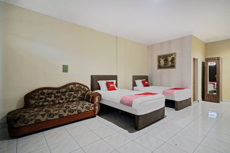 Hotel Oyo 90381 Belva Guest House
