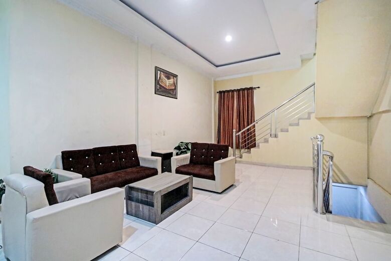 Hotel Oyo 90381 Belva Guest House