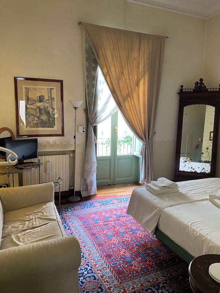 Bed & Breakfast Barus House