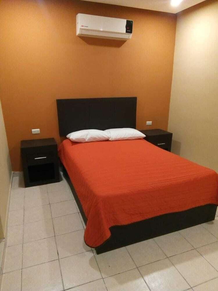 Hotel Maria Jose