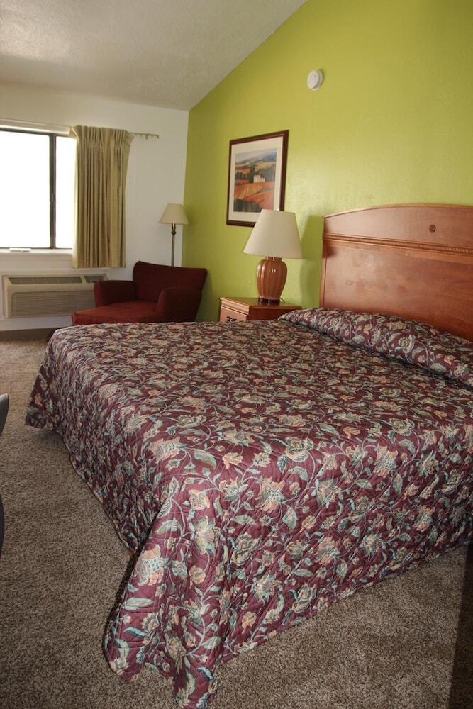 Frontier Motel