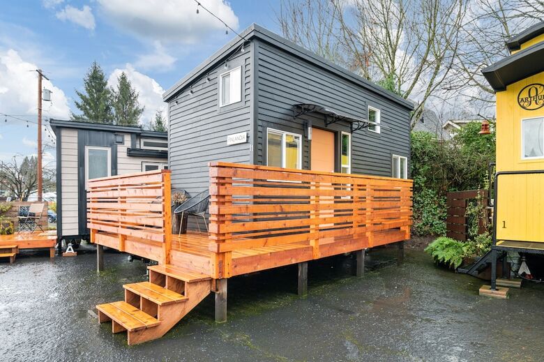 Tiny Digs - Hotel Of Tiny Houses