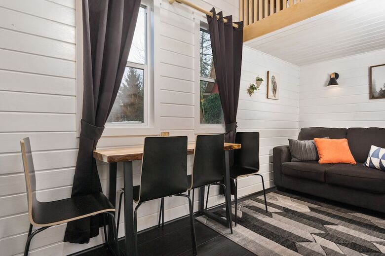 Tiny Digs - Hotel Of Tiny Houses