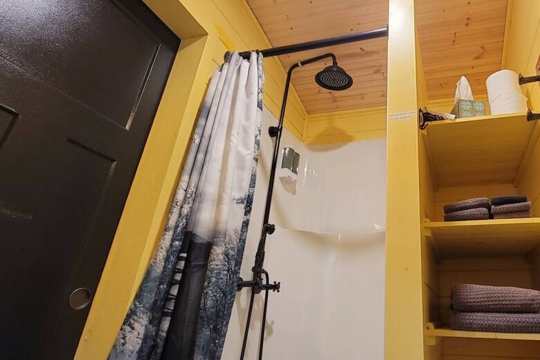 Tiny Digs - Hotel Of Tiny Houses