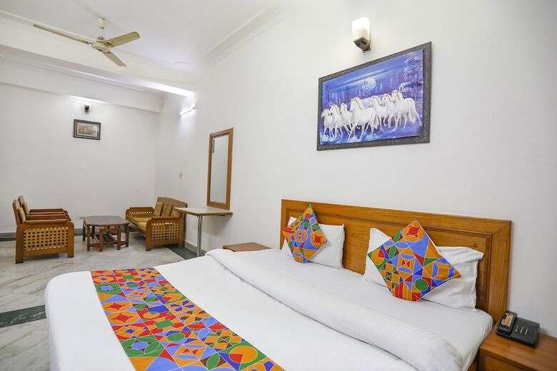 Hotel Fabexpress The Residency