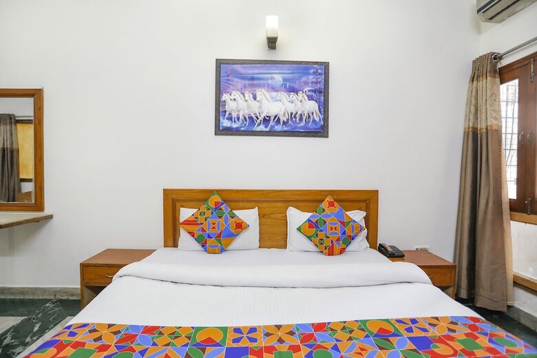 Hotel Fabexpress The Residency